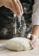 Hamur Tuzlu Olursa Ne Yapılır? Tuzu Fazla Ka&ccedil;an Poğa&ccedil;a Hamuru Nasıl Kurtarılır?