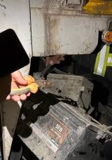 Hatay'da Restoran Bah&ccedil;esine Kamyon D&uuml;şt&uuml;