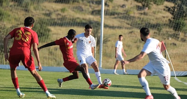 Hatayspor, Kayserispor'a Hazırlık Maçında 3-1 Yenildi