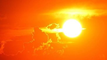 Hava Sıcaklığı 38 İlde 40 Dereceyi Aştı, İlk Kez 49,1 Dereceyi G&ouml;rd&uuml;