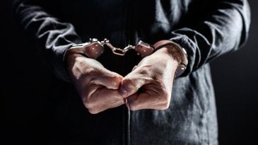 Havai Fişek Kullanarak Yangın &Ccedil;ıkaran 4 Şahıs Tutuklandı