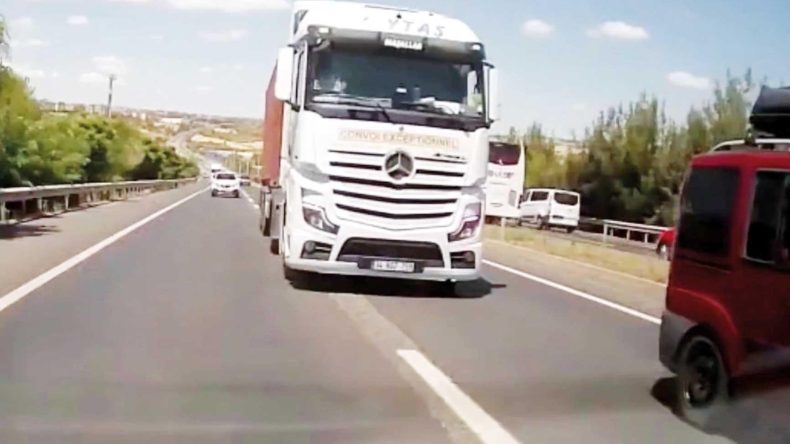 Hızını Ölüme Ayarlayana Ağır Ceza Gelmeli