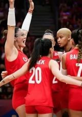 Hollanda-T&uuml;rkiye Ma&ccedil;ı Tarih, Saat ve Yayın Bilgileri! Filenin Sultanları VNL 2025'te Tekrar Saha Dışında!