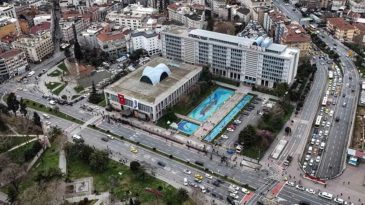 İBB'ye Y&ouml;nelik Yolsuzluk Soruşturmasında 10 Zanlı Adliyeye Sevk Edildi