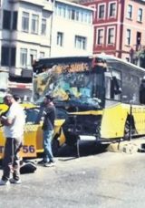 İETT Otob&uuml;s&uuml; 10 Araca &Ccedil;arptı