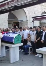İETT Otob&uuml;s&uuml;n&uuml;n Kurbanı Temizlik İş&ccedil;isi Son Yolculuğuna Uğurlandı