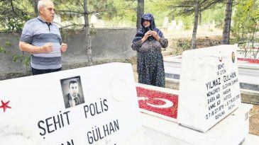 İki Oğlunu da Vatan İ&ccedil;in Şehit Verdi: Şehit Babasının S&ouml;zleri T&uuml;rkiye'yi Ağlattı!