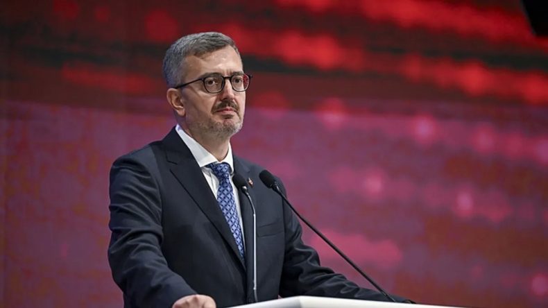 İletişim Başkanı Burhanettin Duran, İsrail'in Suriye'ye Yönelik Saldırılarını Kınadı: Bölgemizin Huzurunu Hedef Almaktadır