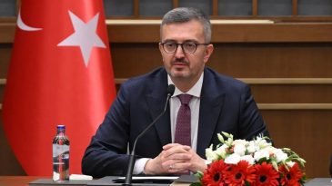 İletişim Başkanı Duran: 15 Temmuz direnişi k&ouml;kl&uuml; bir d&ouml;n&uuml;ş&uuml;m&uuml;n miladı olmuştur