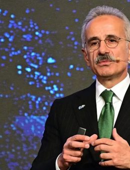 İran-İsrail Çatışmaları Nedeniyle İran'da Kalan Uçakların Türkiye'ye Getirilmesine Dair İlerlemeler