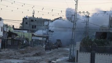 İsrail Ordusu, Yargı Kararlarını Hi&ccedil;e Sayarak Tulkerim M&uuml;lteci Kampı'nda Filistinli Evlerini Yıkmaya Devam Ediyor