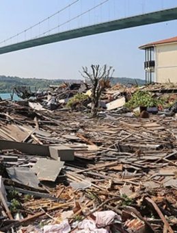 İstanbul Boğazı'ndaki Kaçak Yapıların Yıkımı Devam Ediyor: 6 İşletme Hakkında Yıkım Kararı Verildi
