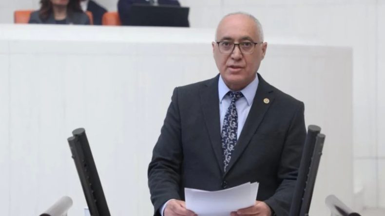 İstanbul Milletvekili Doğan Demir, Gelecek Partisinden İstifa Etti