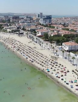 İstanbul'da Sıcaklık 42 Dereceye Ulaştı: Halk Sahillere Yöneldi!