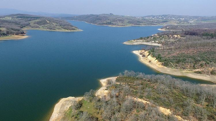 İstanbul’da Su Seviye Düşüşü: Baraj Alarmı!