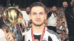 İtalyanlar’la ‘Kılıç’ Dansı!