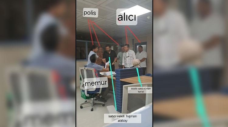 İzmir'de Tapu Dolandırıcıları Suçüstü: 4 Şüpheli Yakalandı