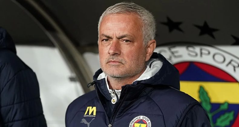 Jose Mourinho İlk Görüşmeyi Gerçekleştirdi! Jhon Duran'ın Ardından Yeni Yıldız