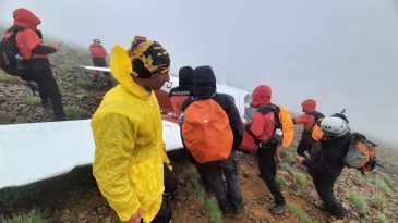 Ka&ccedil;kar Dağları&rsquo;nda D&uuml;şen U&ccedil;aktan Mucize Kurtuluş: U&ccedil;akta Olması Hayatta Tuttu