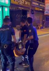 Kadık&ouml;y'de Alacak Verecek Kavgasında Kan Aktı: 2 Yaralı