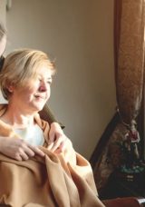 Kadın Hastanın Yanında Erkek Refakat&ccedil;i Kalabilir Mi? Kadın Doğum Servisine Erkek Refakat&ccedil;i Girebilir Mi?