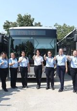 Kadın Şof&ouml;rler Hem Yolları Hem de Kalpleri Fethetti! Yolcuların Yorumları G&uuml;ndem Oldu!