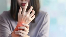 Kadınlar Daha Fazla Risk Altında! Kemiklerdeki Değişiklikler &Ouml;l&uuml;m Riski Taşıyor…