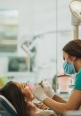 Kanal Tedavisi Uygulanan Dişlerde İltihaplanma Durumunda Ne Yapılmalı?