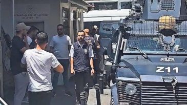 Karikatür Provokatörleri Tutuklandı