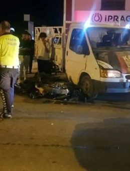 Kazada 17 Yaşındaki Genç Hayatını Kaybetti