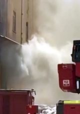 Kazan İmalathanesinde Korkutan Yangın! İmalathanede Kalan Bir İş&ccedil;i Dumandan Etkilendi