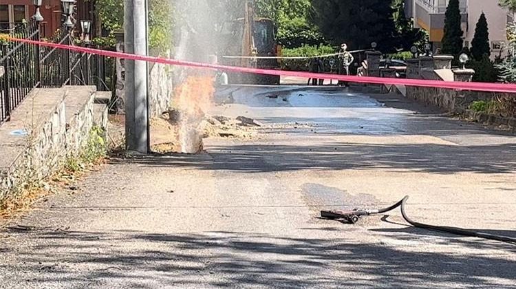 Kazı sırasında doğal gaz hattında patlama: 3 işçi yaralı
