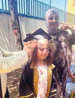Kelebek çocuk Beray’a mezuniyet töreni