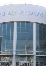 Kendisine Mesaj Atan Adamı Eve &Ccedil;ağırıp Kocasıyla Yaraladı: Saldırgan &Ccedil;ift İ&ccedil;in Karar Verildi!