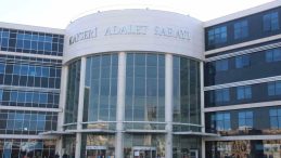 Kendisine Mesaj Atan Adamı Eve Çağırıp Kocasıyla Yaraladı: Saldırgan Çift İçin Karar Verildi!