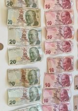 Kızlarım kanser dedi, yol ortasında para topladı! Zabıta gelince ger&ccedil;ek ortaya &ccedil;ıktı