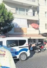 Klimanın Altındaki Cesetle İki G&uuml;n