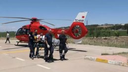 Kolunu Çim Biçme Makinesine Kaptırdı! İmdadına Ambulans Helikopter Yetişti