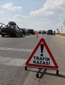 Konya'da Araç Devrildi: 4 Yaralı