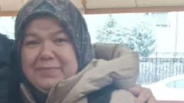 Köprü Ayağına Çarpan Otomobilde Ağır Yaralanan Kadın Hayatını Kaybetti