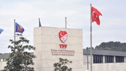 Kulüplere 1 Yıllık Jest!