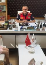K&uuml;&ccedil;&uuml;k Aslı, K&ouml;y&uuml; Yangından Kurtardı!