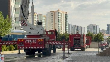 Lahmacun Salonunda Yangın Panigi: 15 Kişi Tahliye Edildi