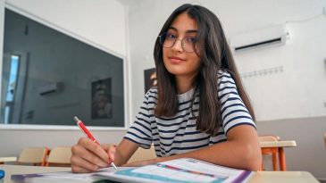 LGS'de 455 Puanla Birinci Oldu! LGS Şampiyonu Gelecek Hayalini A&ccedil;ıkladı