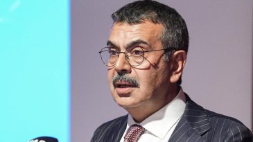 Lisede Eğitim S&uuml;resi Kısalacak mı? Milli Eğitim Bakanı Tekin'den A&ccedil;ıklama