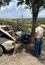 Manisa'da Korkun&ccedil; Kaza: 1 &Ouml;l&uuml;, 4 Yaralı