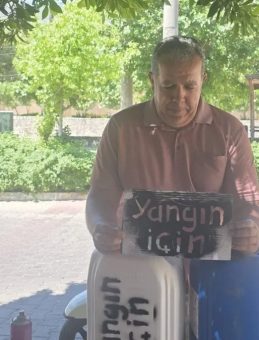 Marmaris’te gönüllülerden yangın seferberliği! Hassas bölgelere su bidonu yerleştirildi
