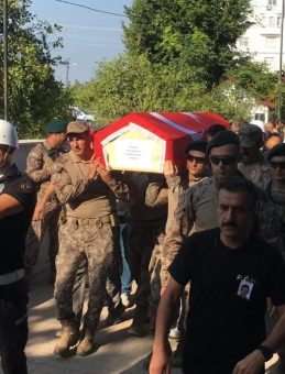 Mersin'de Kazada Hayatını Kaybeden Polis Memuru Erdemli'de Defnedildi