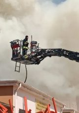 Meslek Lisesinde Yangın: Mobilya At&ouml;lyesi Alev Alev Yandı