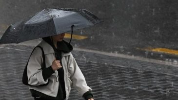Meteoroloji Uyarısı: Bu İllerde Sağanak Yağış Bekleniyor! | B&ouml;lge B&ouml;lge Tahminler